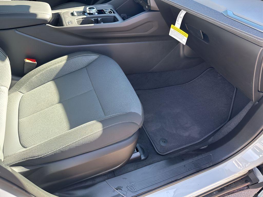 new 2026 Jeep Cherokee car, priced at $39,715