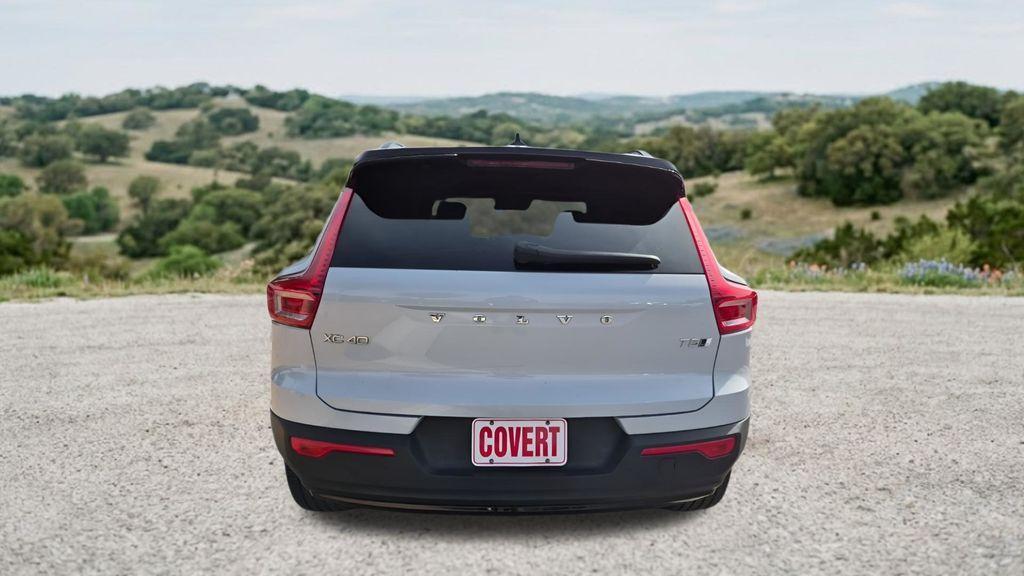 used 2022 Volvo XC40 car, priced at $19,792