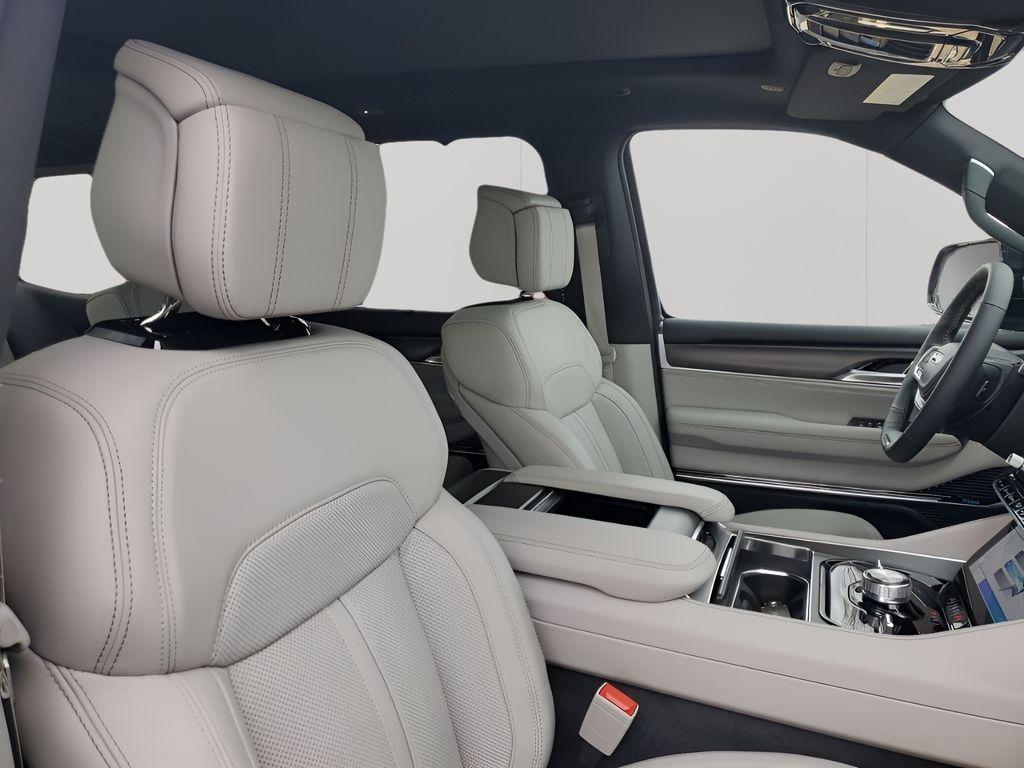 new 2026 Jeep Grand Wagoneer car, priced at $91,812