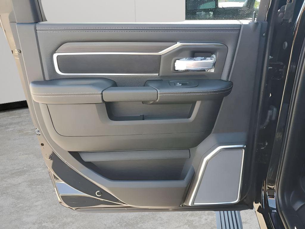 new 2025 Ram 2500 car, priced at $101,874