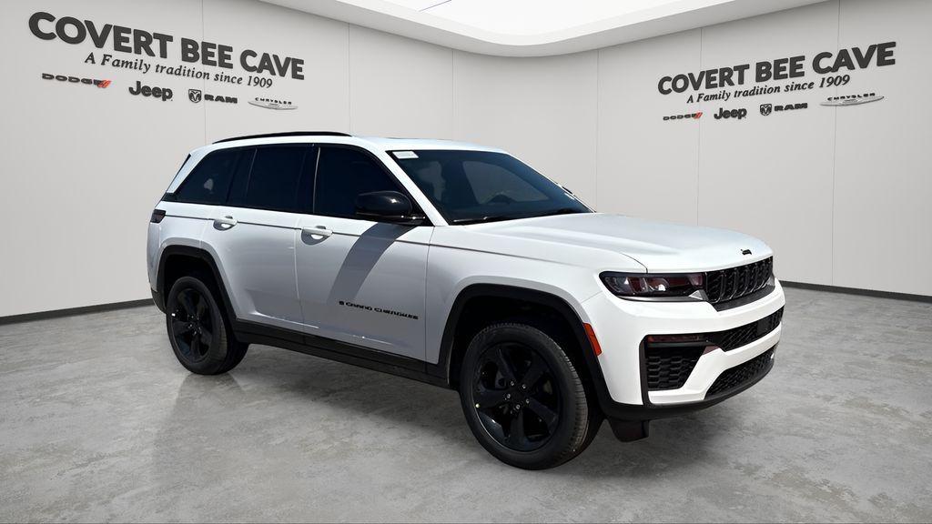 new 2026 Jeep Grand Cherokee car, priced at $47,035
