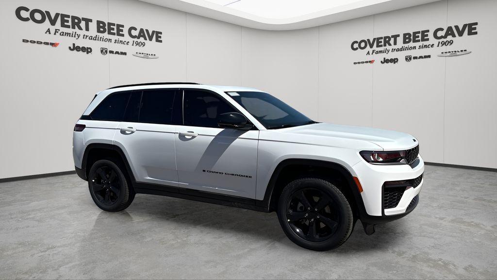 new 2026 Jeep Grand Cherokee car, priced at $47,035