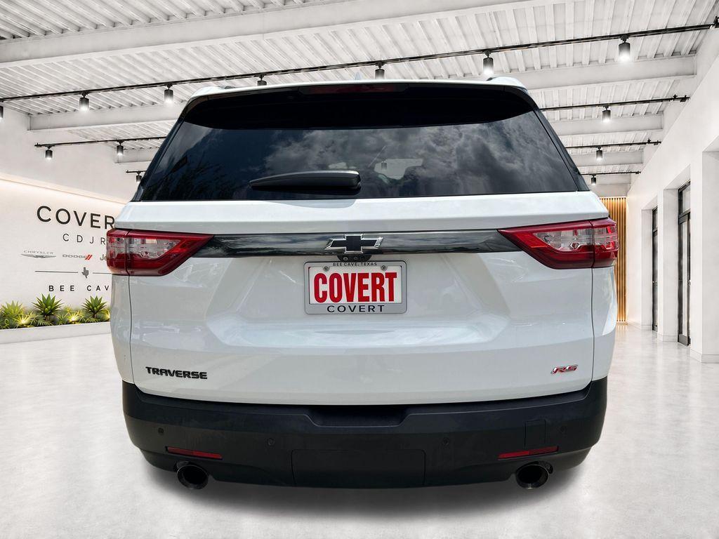 used 2021 Chevrolet Traverse car, priced at $25,723