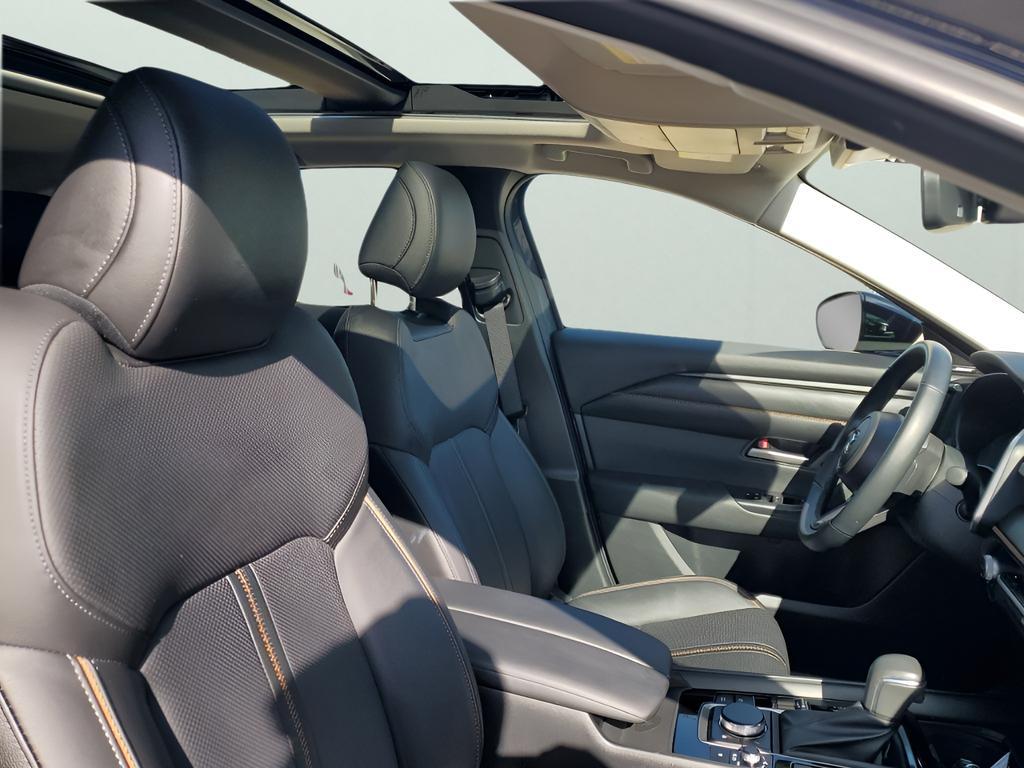 used 2025 Mazda CX-50 Hybrid car, priced at $33,997