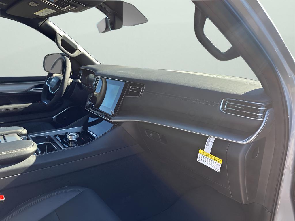 new 2025 Jeep Wagoneer car