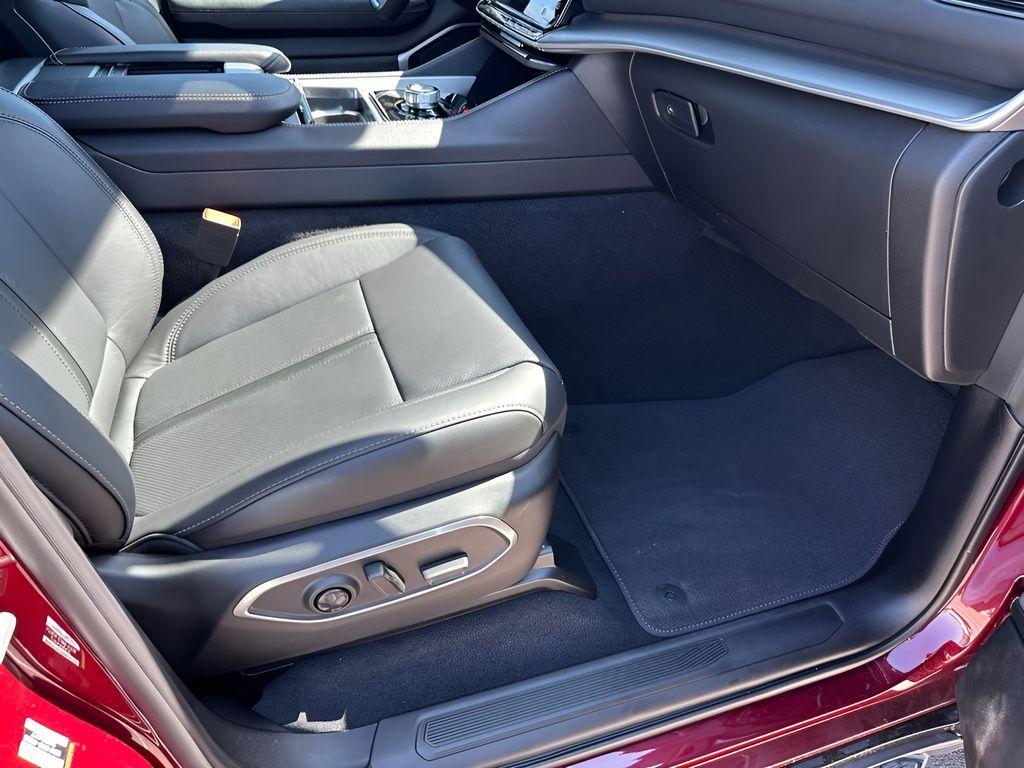 new 2026 Jeep Grand Wagoneer car, priced at $85,955