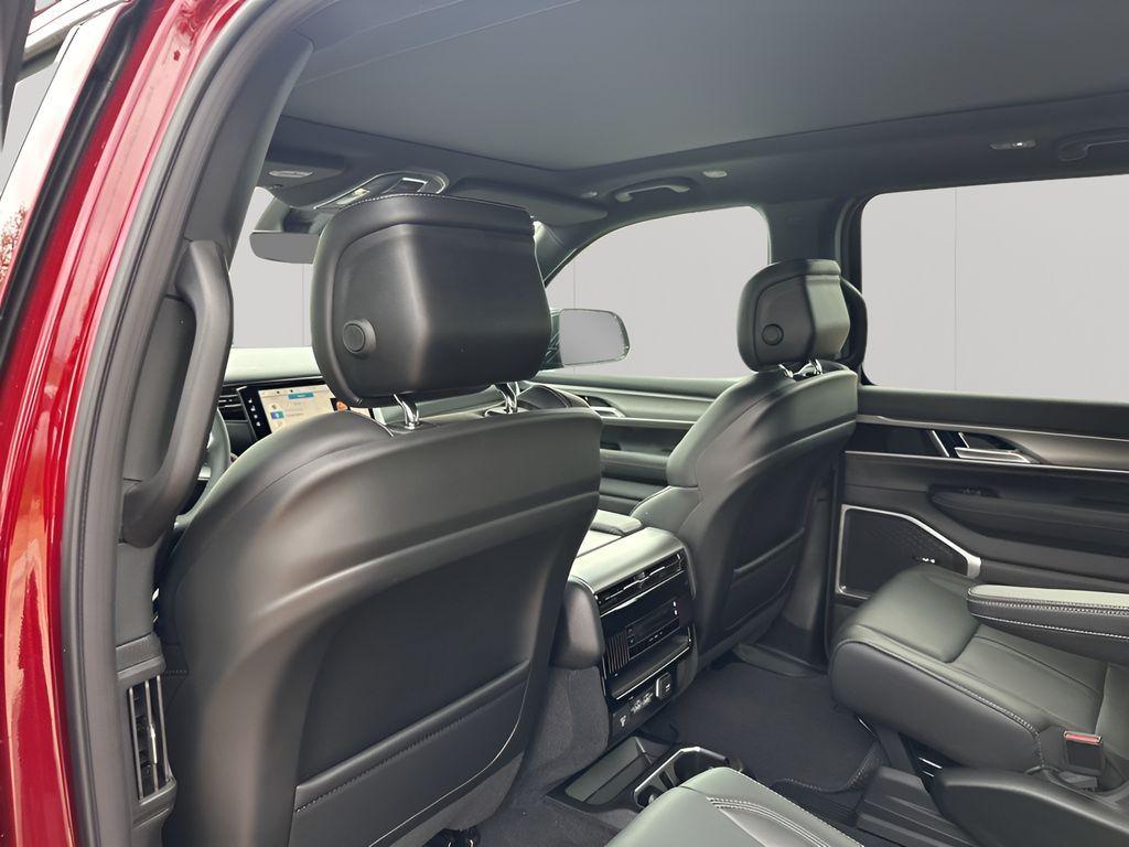 new 2026 Jeep Grand Wagoneer car, priced at $70,466