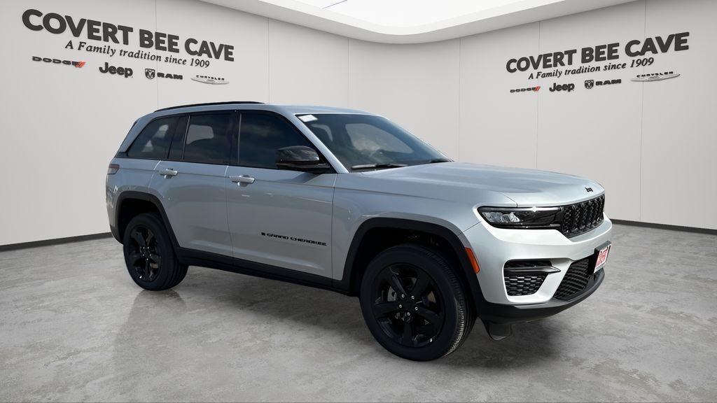 new 2025 Jeep Grand Cherokee car, priced at $36,710