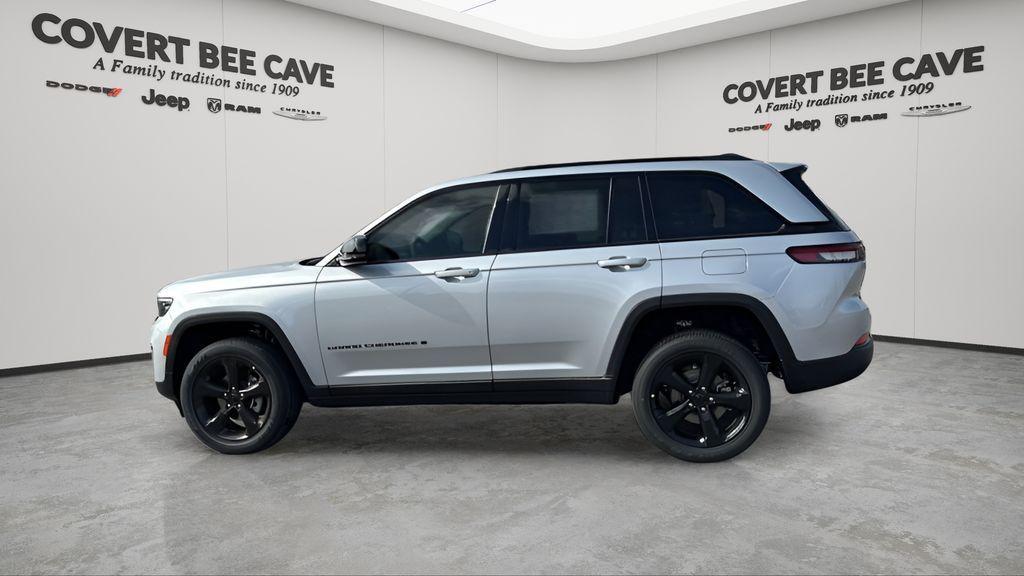 new 2025 Jeep Grand Cherokee car, priced at $36,710