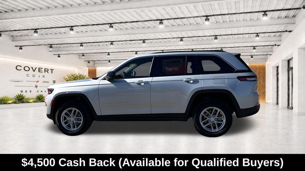 new 2026 Jeep Grand Cherokee car, priced at $34,428
