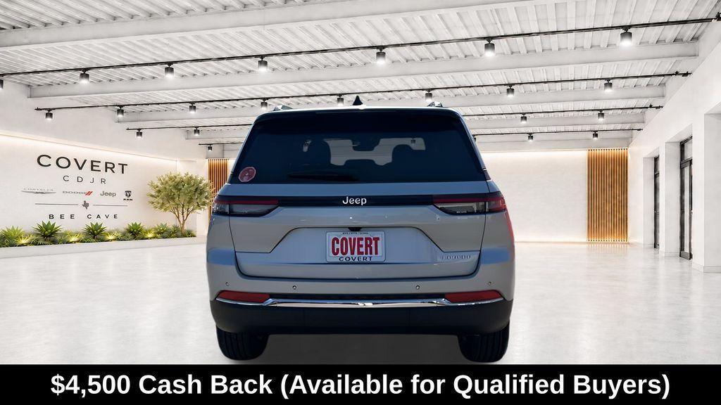 new 2026 Jeep Grand Cherokee car, priced at $34,428