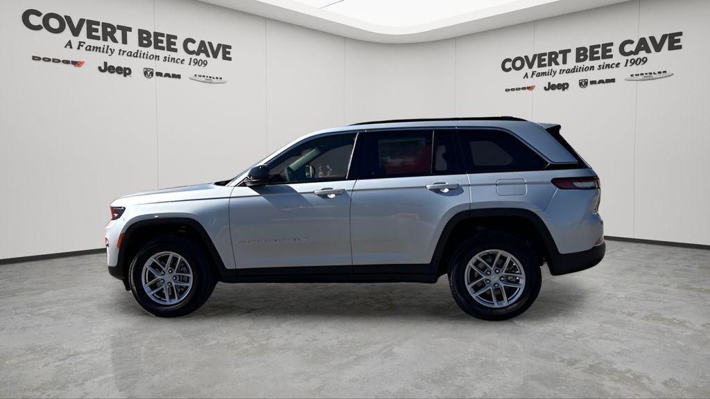 new 2026 Jeep Grand Cherokee car, priced at $41,603