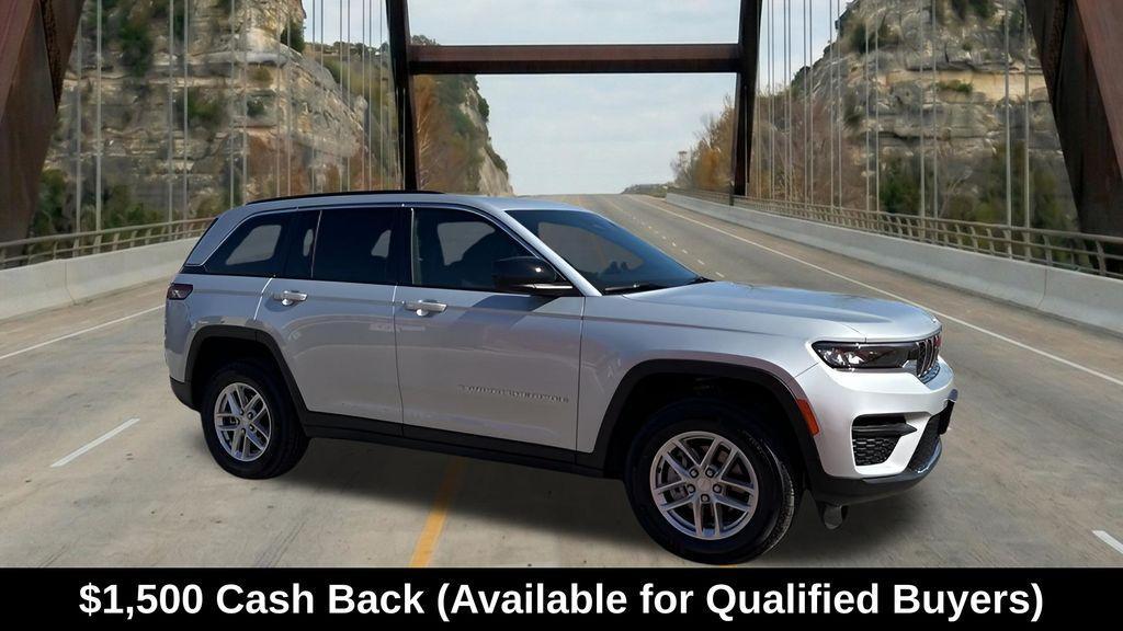new 2026 Jeep Grand Cherokee car, priced at $39,203
