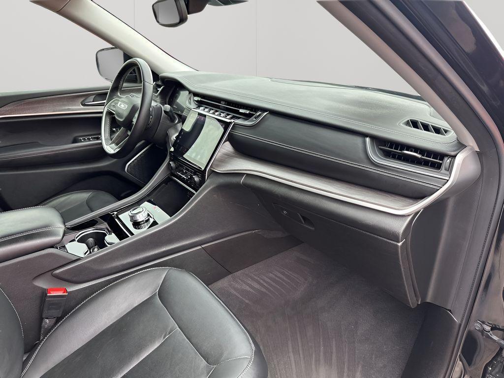 used 2021 Jeep Grand Cherokee L car, priced at $26,986