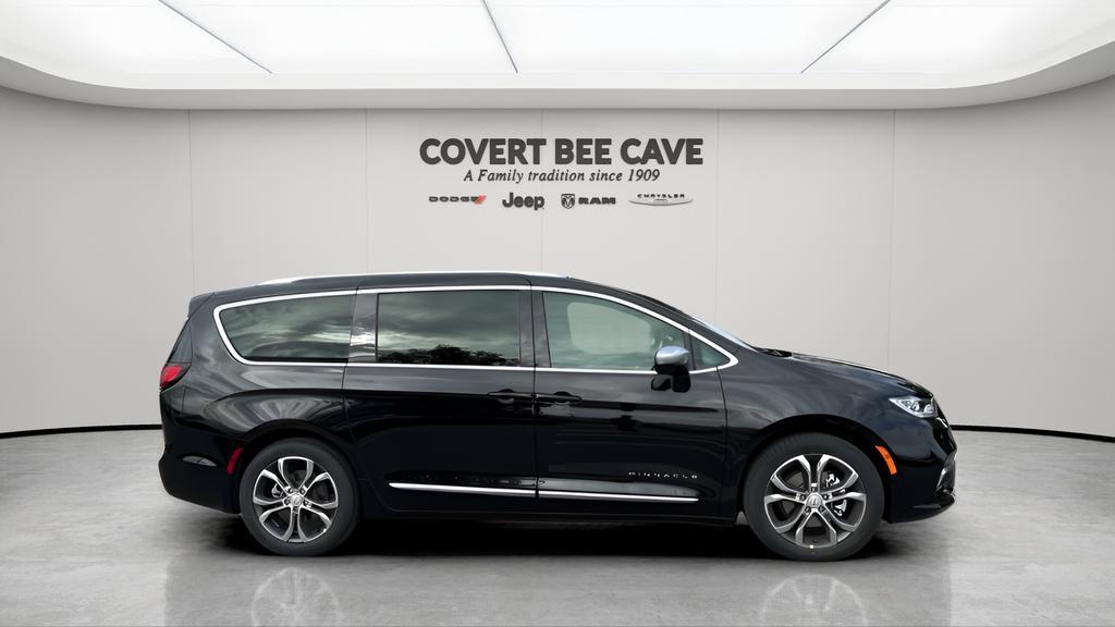 new 2026 Chrysler Pacifica car, priced at $51,415