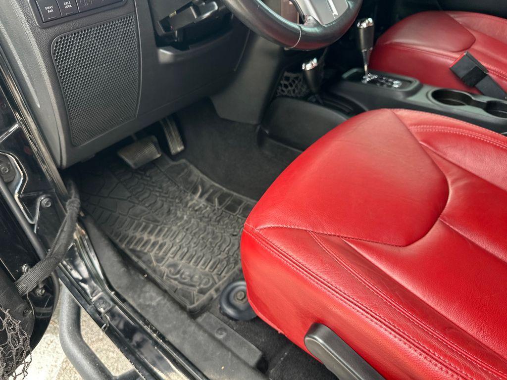 used 2013 Jeep Wrangler Unlimited car, priced at $21,282
