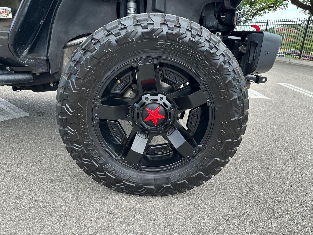 used 2013 Jeep Wrangler Unlimited car, priced at $21,282