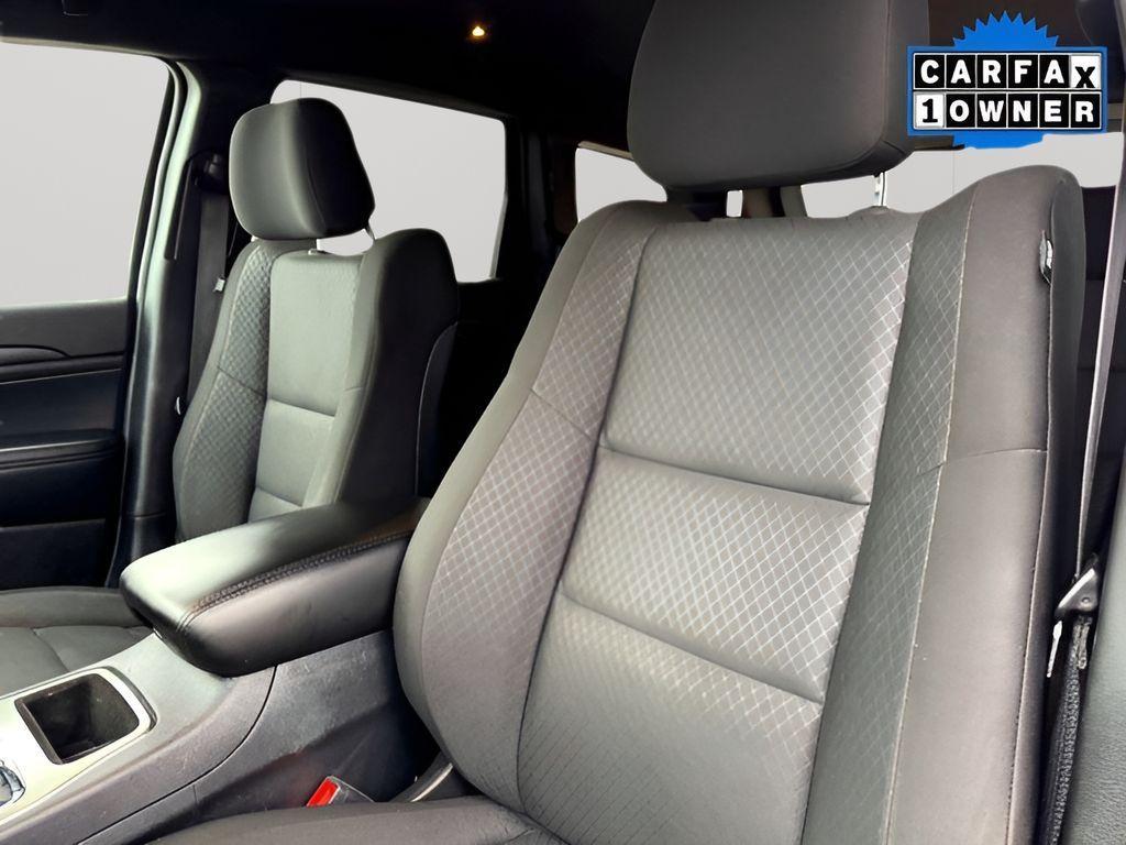 used 2020 Jeep Grand Cherokee car, priced at $19,124