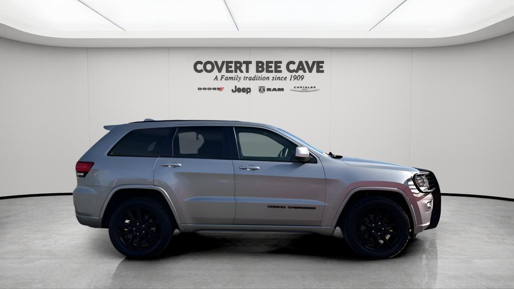 used 2019 Jeep Grand Cherokee car, priced at $15,136