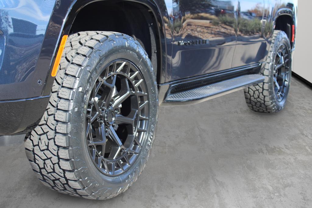 new 2025 Jeep Wagoneer car, priced at $86,087