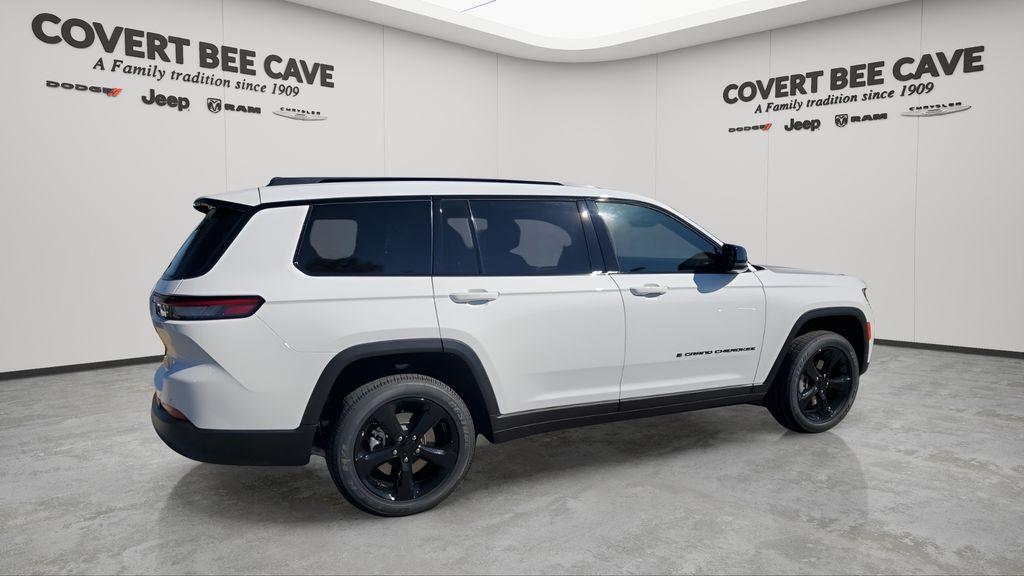 new 2025 Jeep Grand Cherokee L car, priced at $37,320
