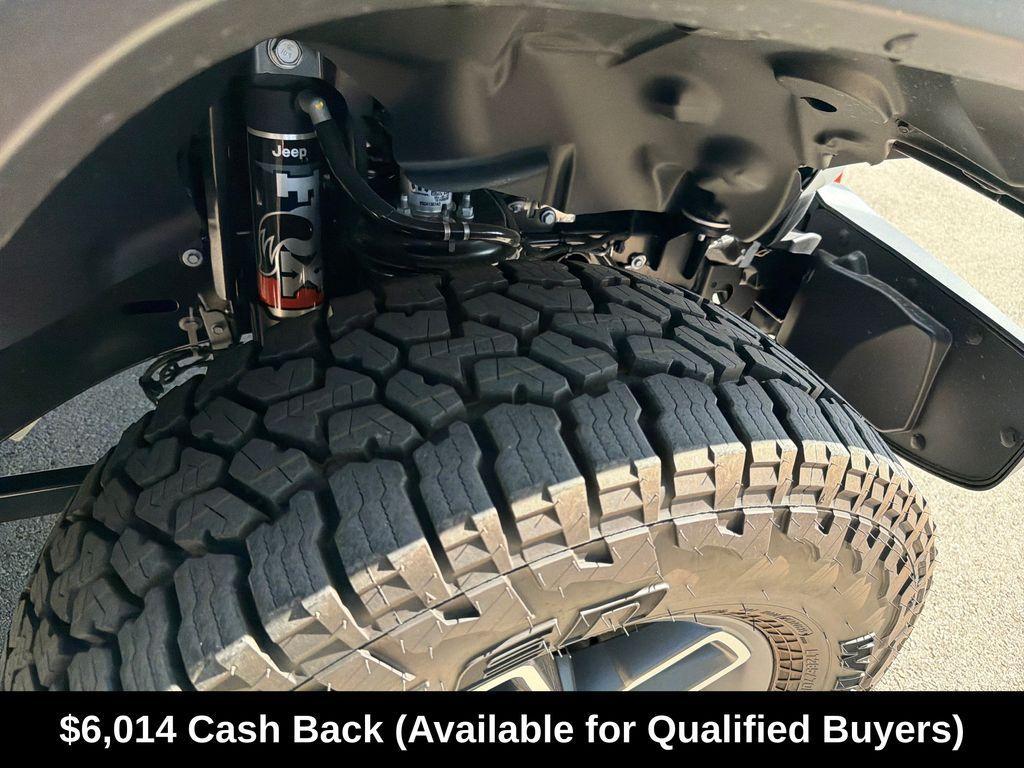 new 2026 Jeep Gladiator car, priced at $51,033