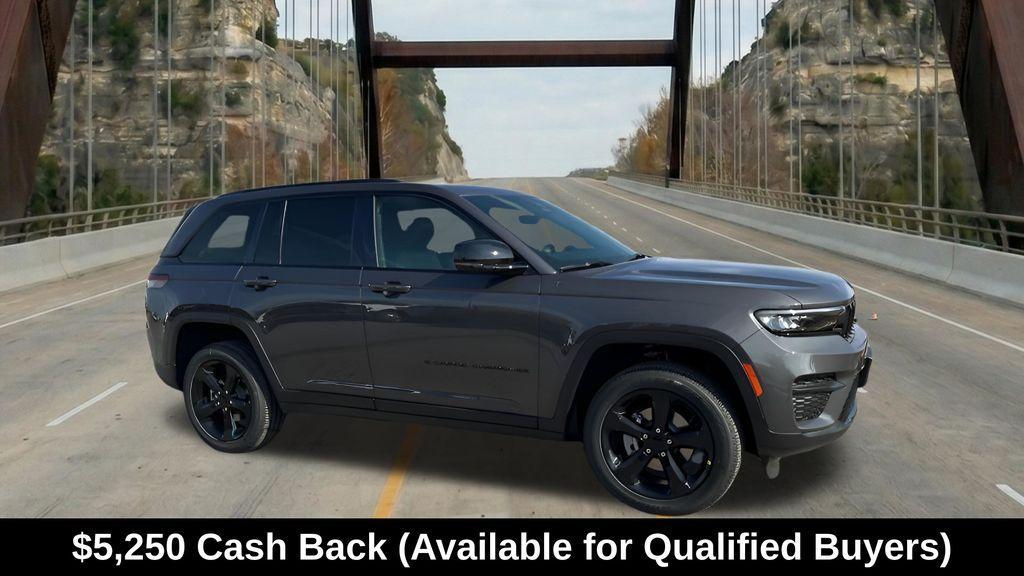 new 2025 Jeep Grand Cherokee car, priced at $37,435