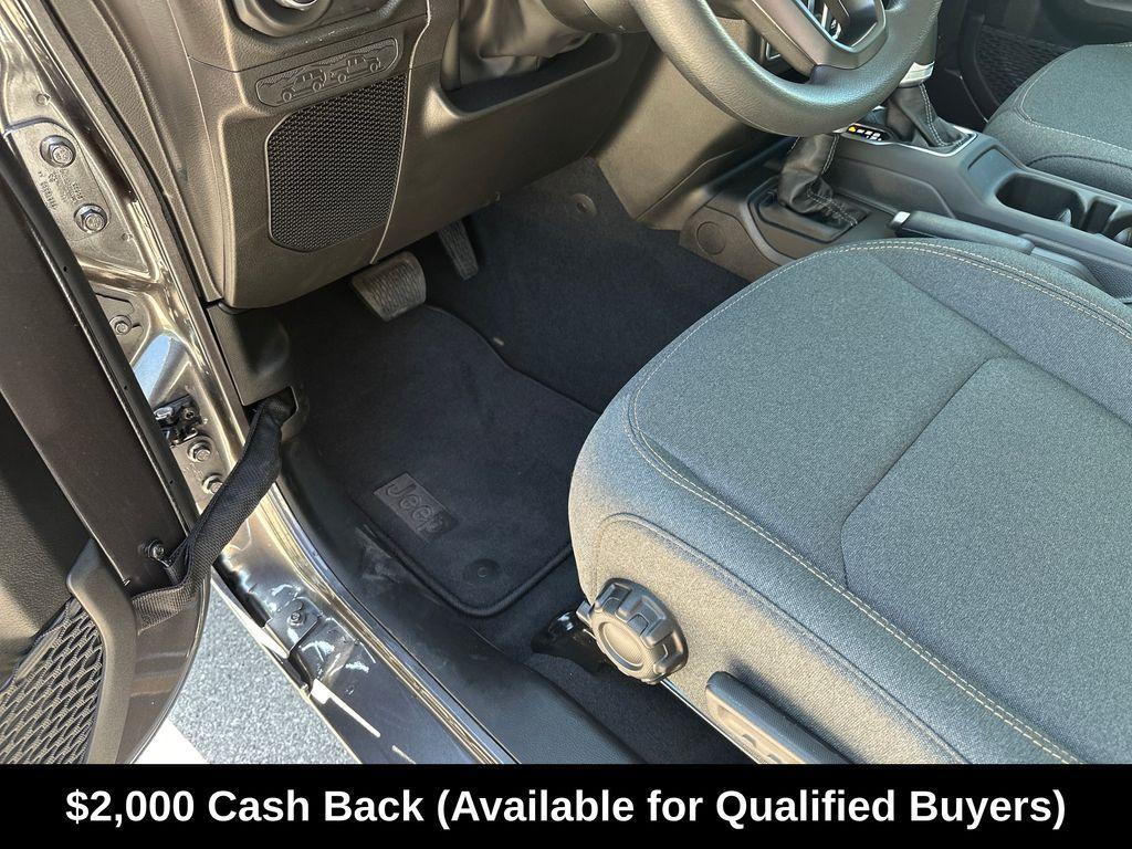 new 2026 Jeep Wrangler car, priced at $41,719