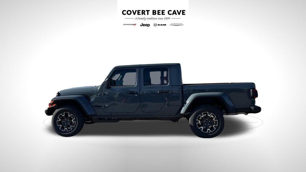 new 2026 Jeep Gladiator car, priced at $50,738