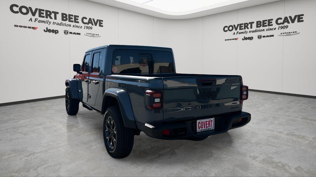 new 2026 Jeep Gladiator car, priced at $50,738