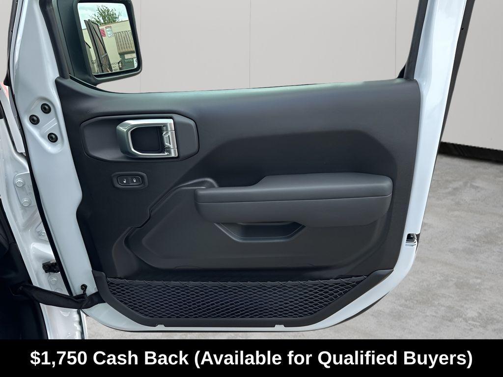 new 2026 Jeep Gladiator car, priced at $47,228