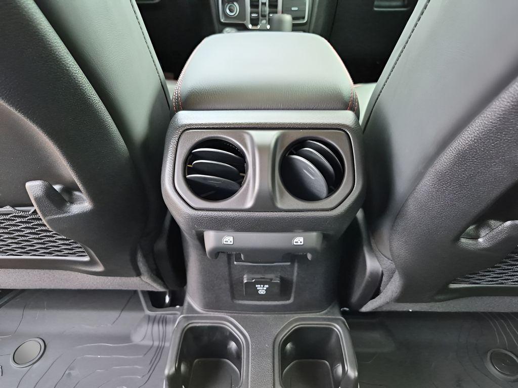 new 2026 Jeep Gladiator car, priced at $59,621