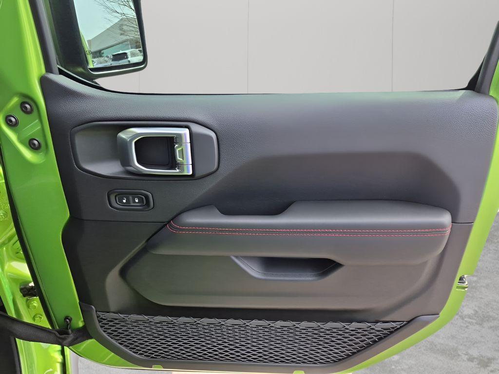 new 2026 Jeep Gladiator car, priced at $59,621