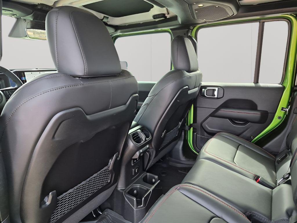 new 2026 Jeep Gladiator car, priced at $59,621