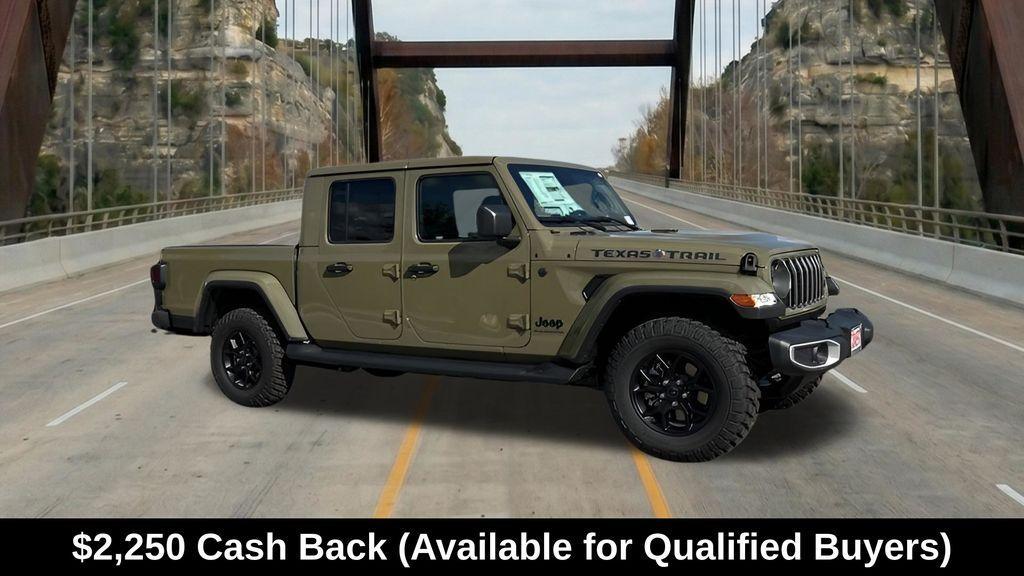 new 2025 Jeep Gladiator car, priced at $41,650