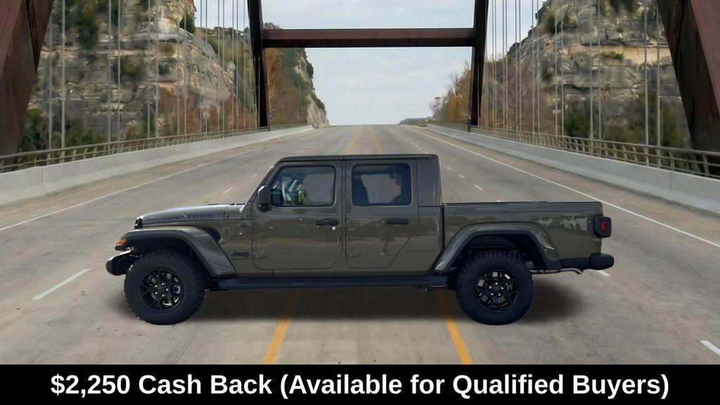 new 2025 Jeep Gladiator car, priced at $41,650