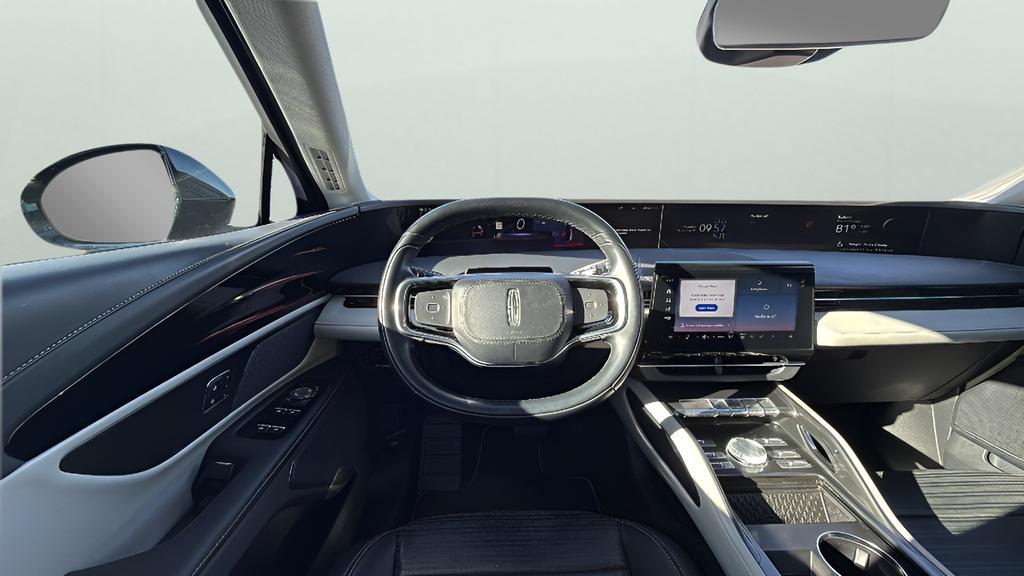 used 2024 Lincoln Nautilus car, priced at $44,986