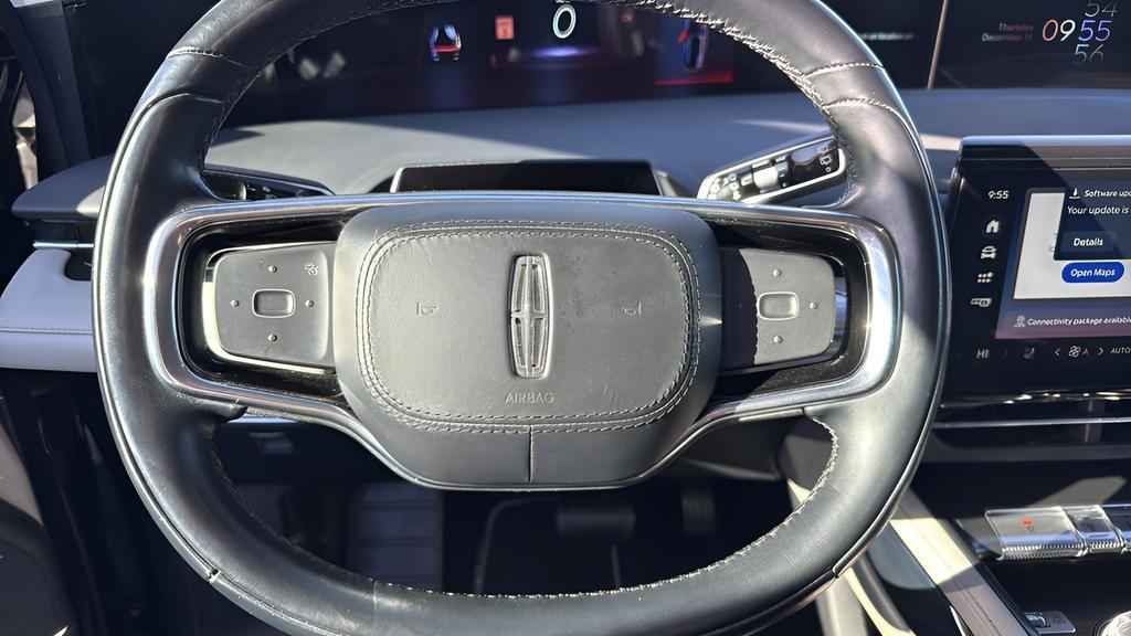 used 2024 Lincoln Nautilus car, priced at $44,986