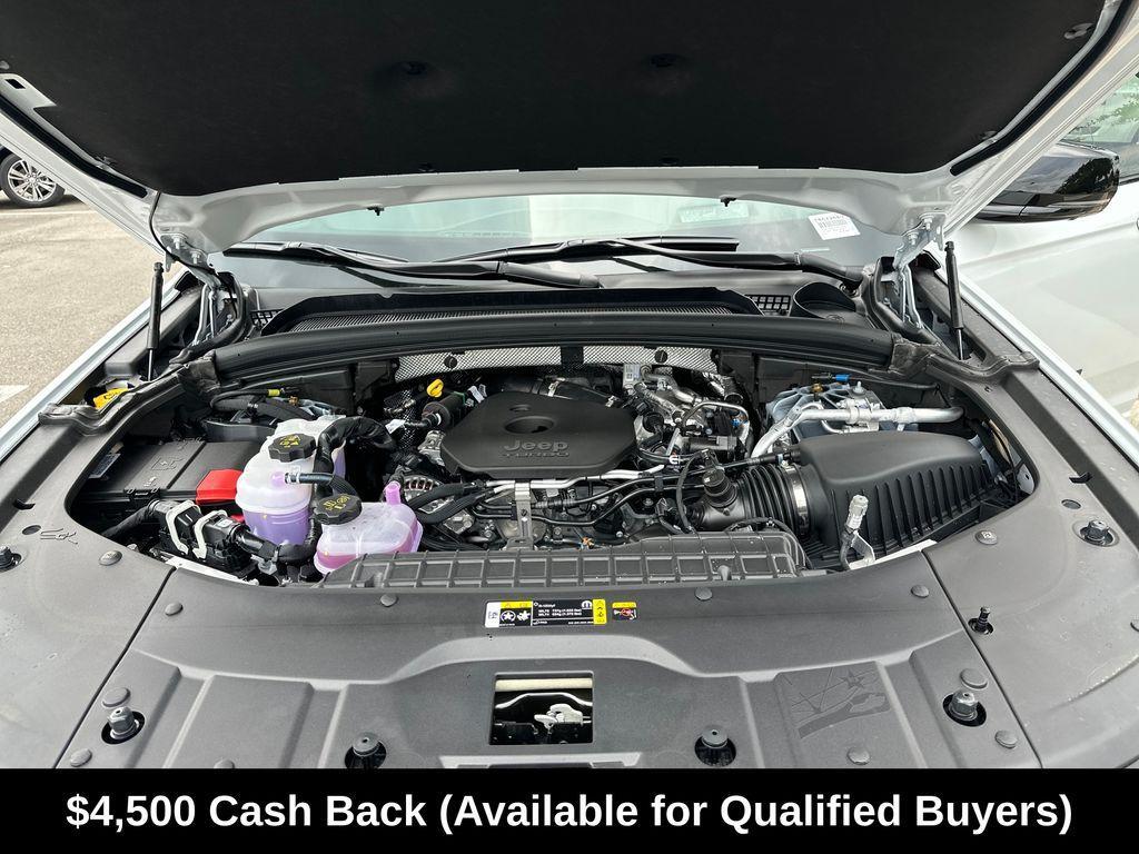 new 2026 Jeep Grand Cherokee car, priced at $59,346