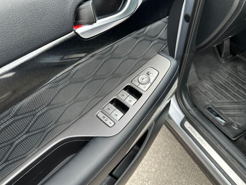 used 2020 Hyundai Palisade car, priced at $25,095