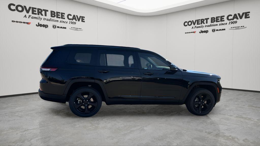 new 2025 Jeep Grand Cherokee L car, priced at $39,353