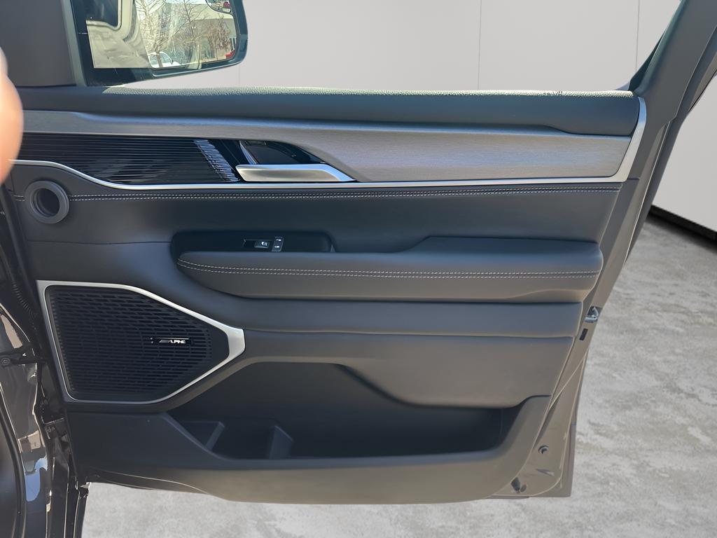 new 2026 Jeep Grand Wagoneer car, priced at $77,350