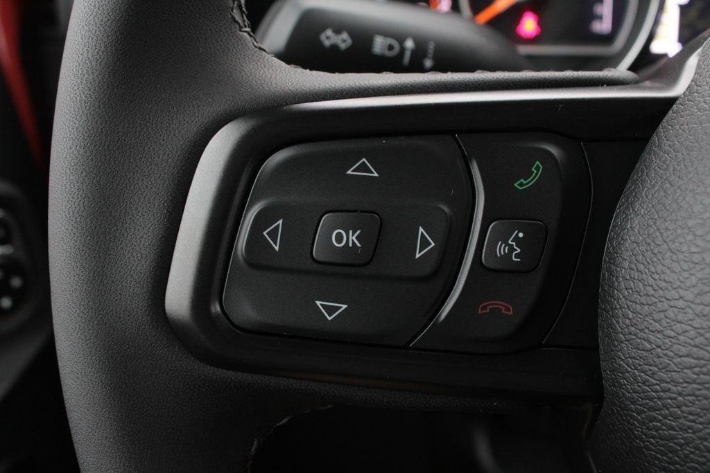 used 2023 Jeep Gladiator car, priced at $31,364