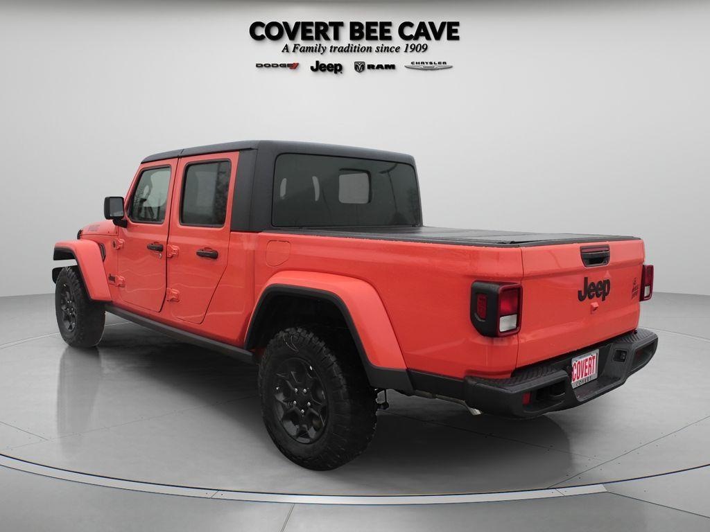 used 2023 Jeep Gladiator car, priced at $31,364