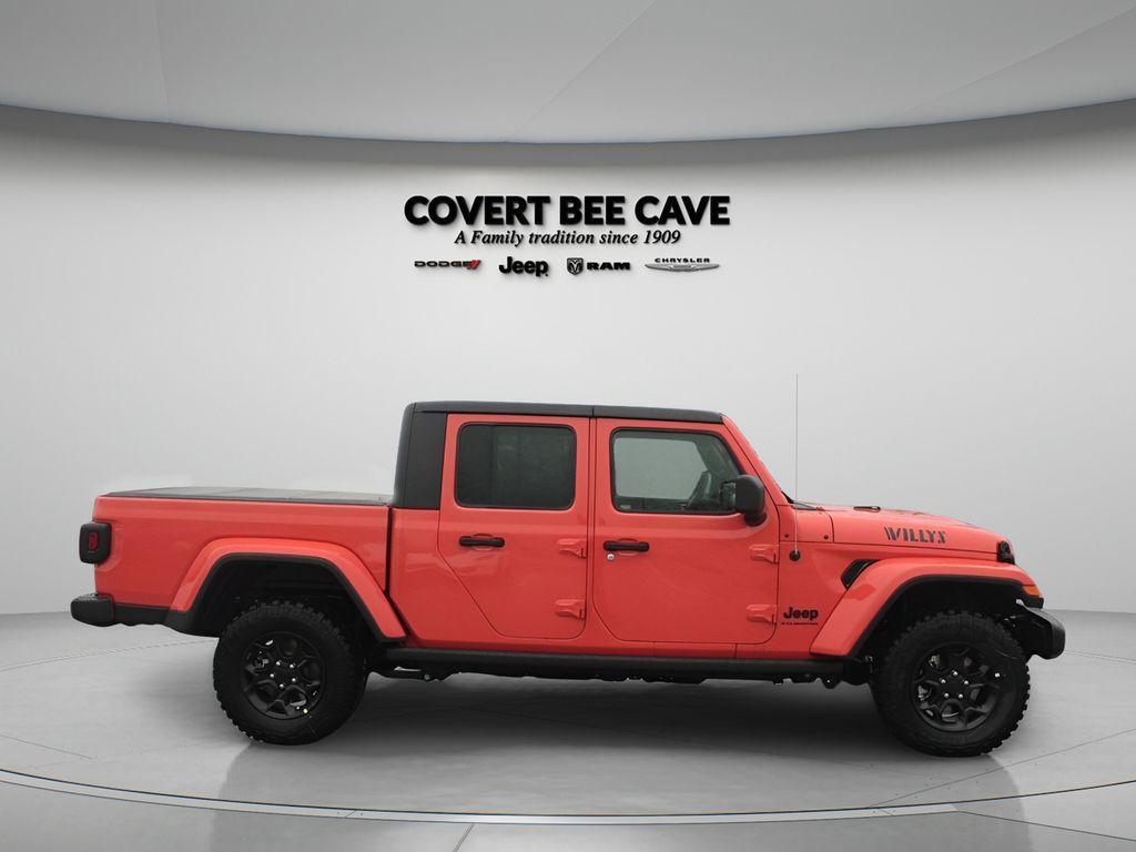 used 2023 Jeep Gladiator car, priced at $31,364