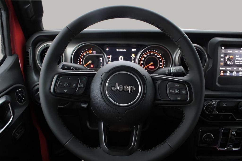 used 2023 Jeep Gladiator car, priced at $31,364