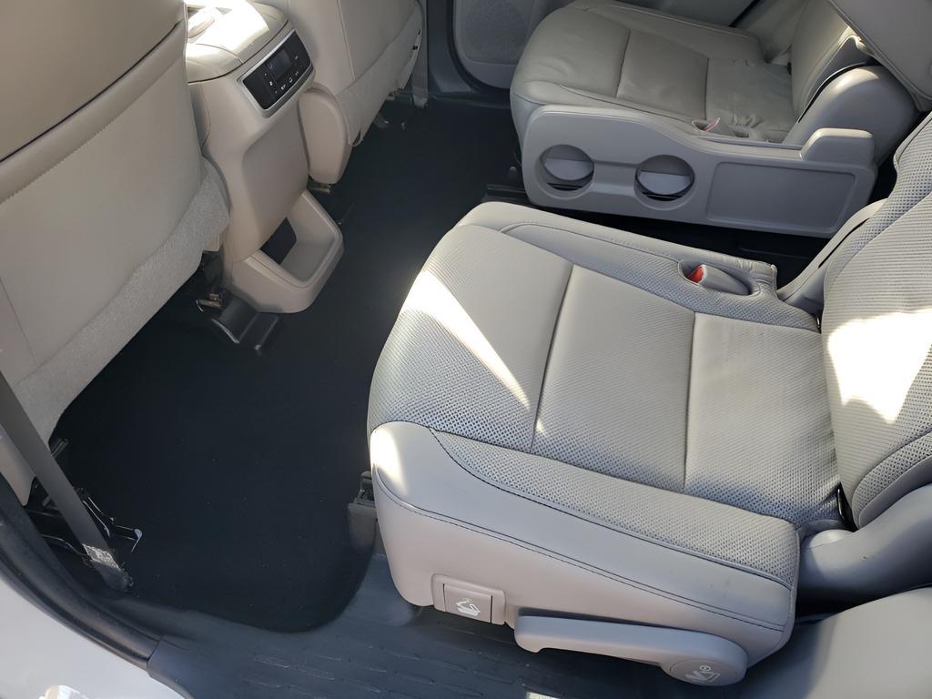 used 2019 Toyota Highlander car, priced at $29,518