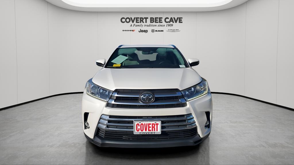 used 2019 Toyota Highlander car, priced at $29,518