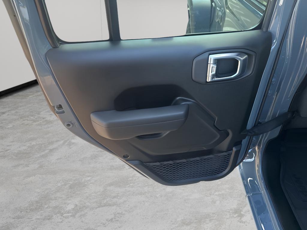 new 2026 Jeep Wrangler car, priced at $38,585