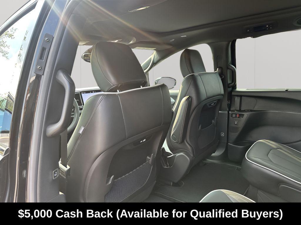 new 2026 Chrysler Pacifica car, priced at $44,856